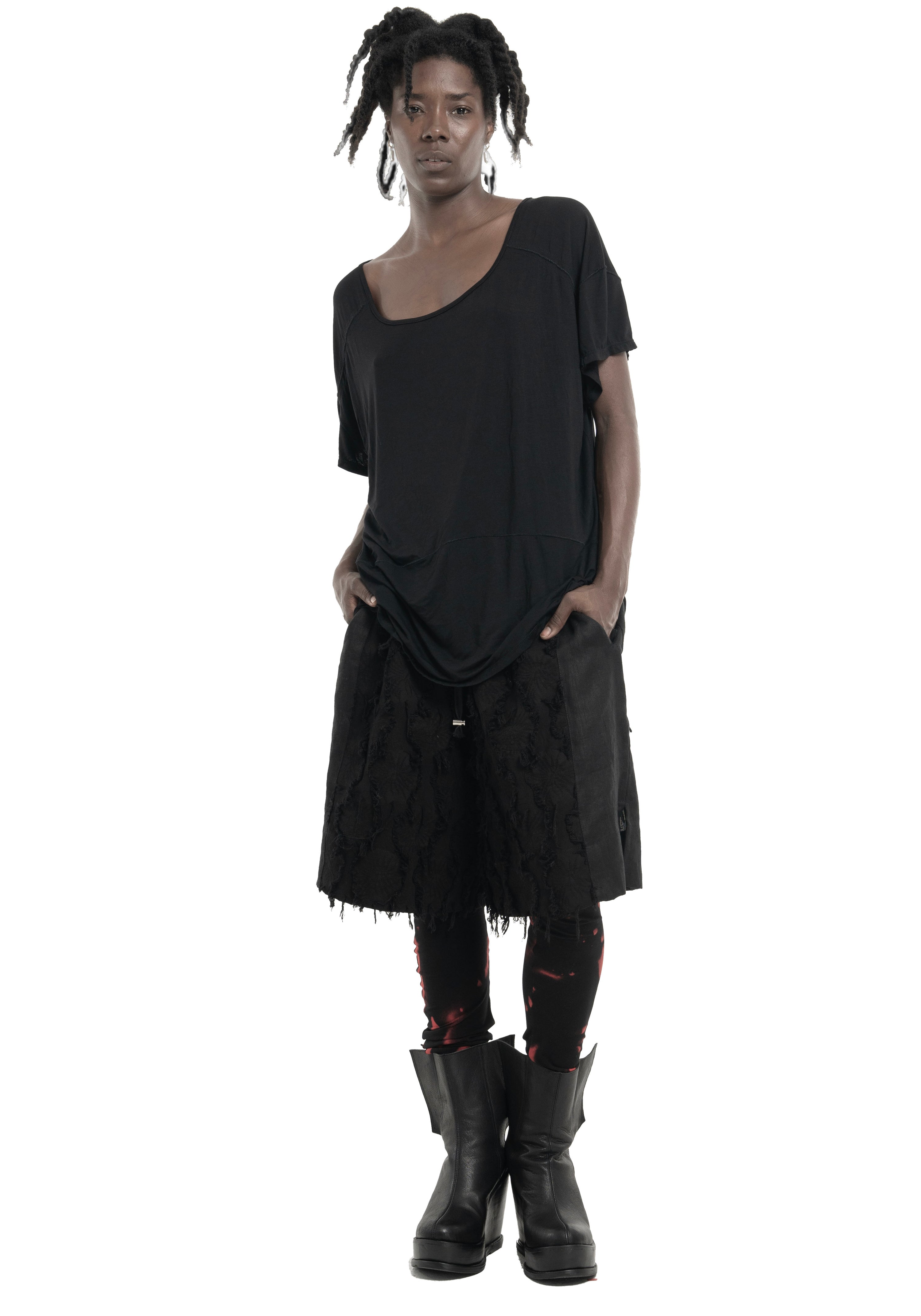 Erah Unisex Top Black