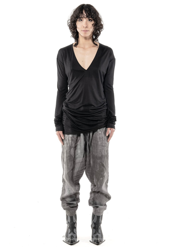 Moro V-Neck